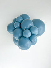 Load image into Gallery viewer, 36065 Tuftex Blue Slate 36&quot; Round (10ct)
