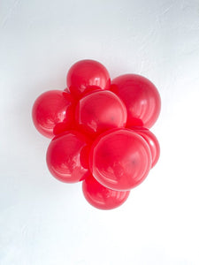 17019 Tuftex Crystal Red 17" Round (50ct)