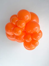 Load image into Gallery viewer, 17005 Tuftex Orange 17&quot; Round (50ct)
