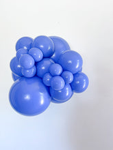 Load image into Gallery viewer, 10089 Tuftex Peri 11&quot; Round (100ct)
