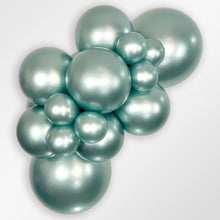 Load image into Gallery viewer, 409719 Silk Cool Mint 18&quot; Round (25ct)
